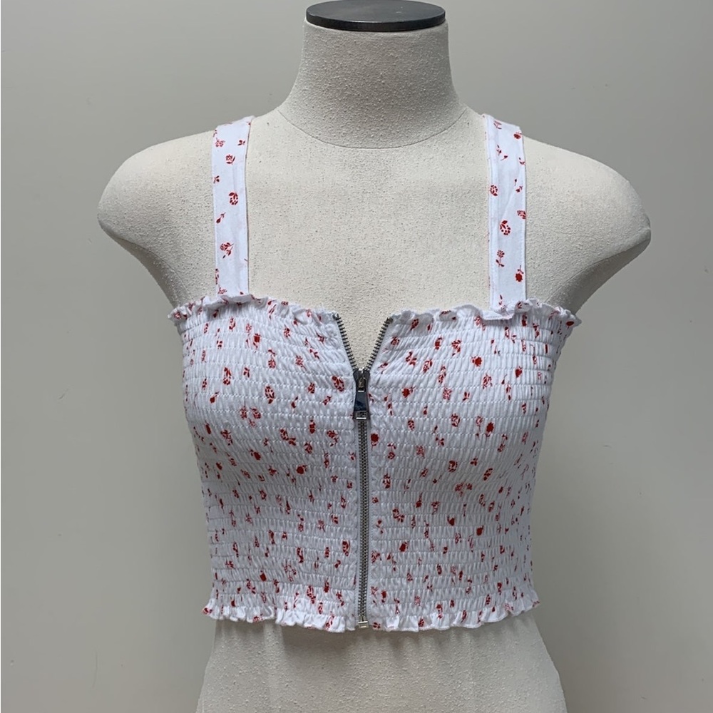 NWT PacSun White Floral Smocked Cropped Tank Top